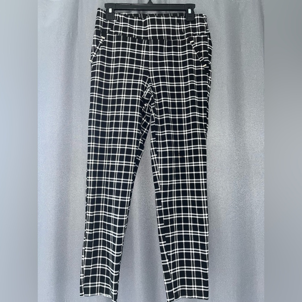 SOHO Black and White Checkered Dress Pants